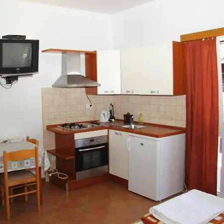Senjo - Studio With Balcony And Garden View * Cavtat